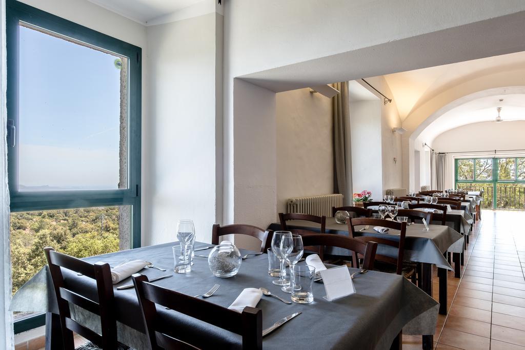 Hostatgeria Restaurant Els Angels Hotell Madremanya Exteriör bild